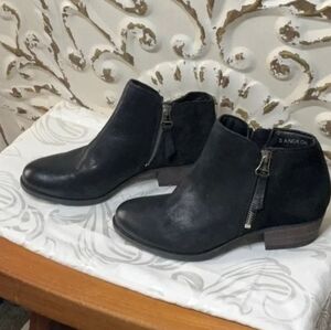 Women high heels and boots